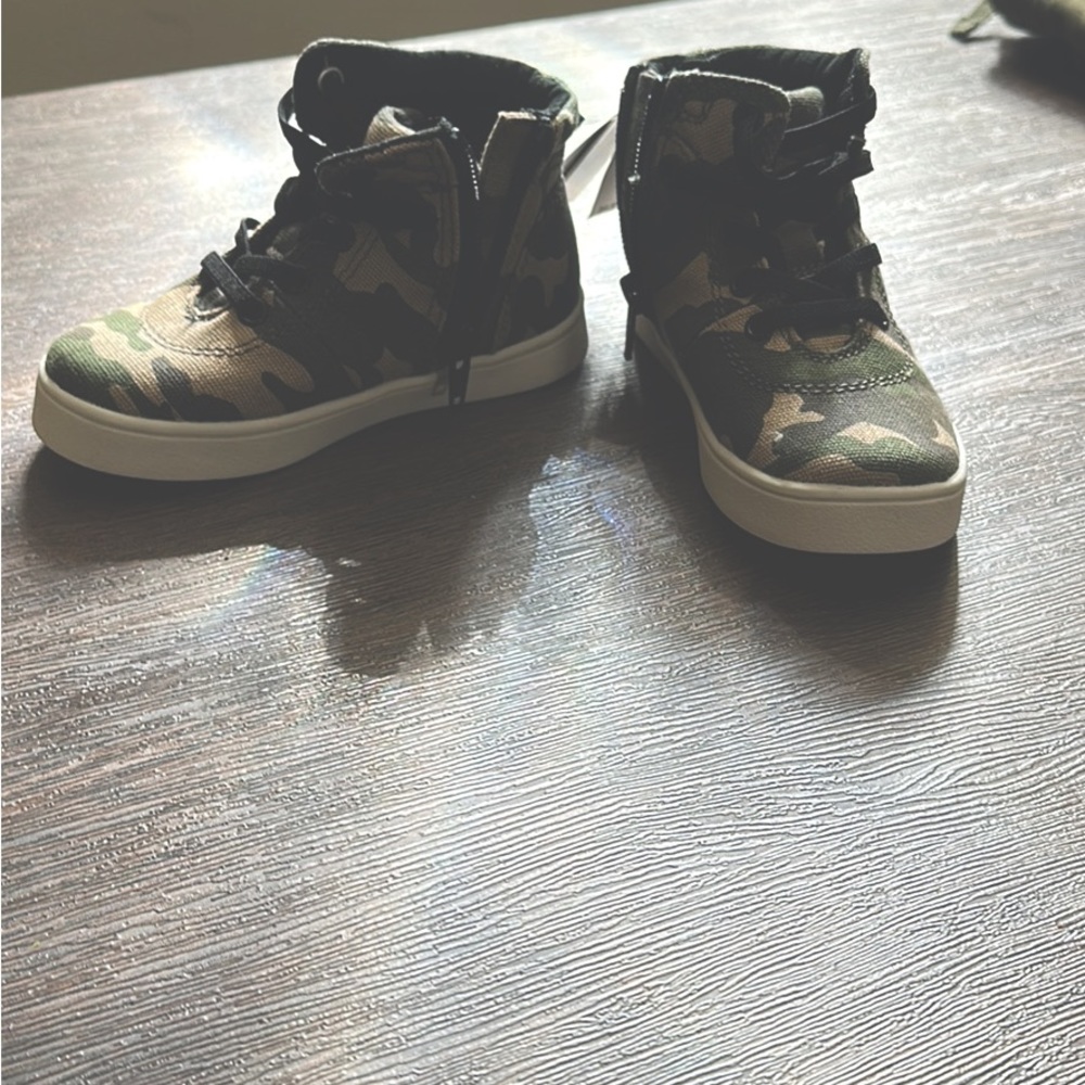 Boys Gap size 10